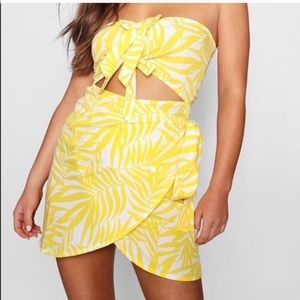 Yellow wrap dress✨
